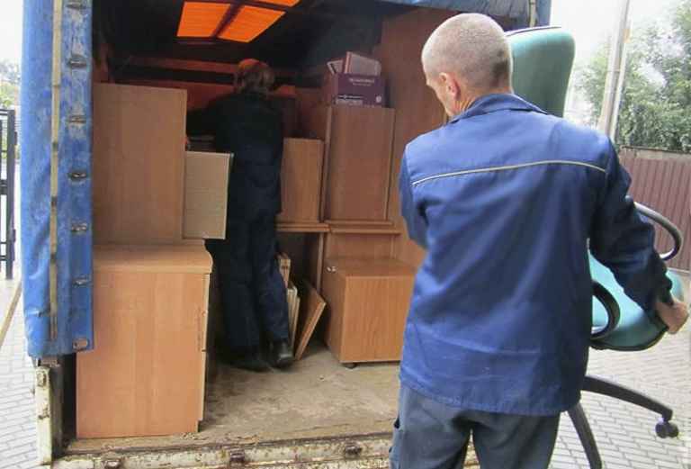 Перевезти личные вещи диван коробки холодильник из Архангельска в Мурманск
